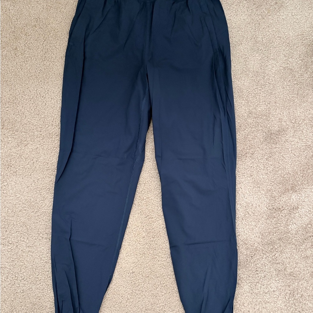 Women’s Lululemon Navy Pants size 6